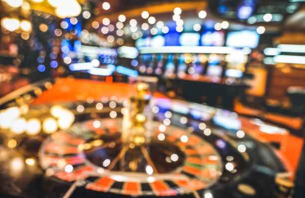 Mobile phone displaying Buffalo King slot game with five reels and bonus feature active